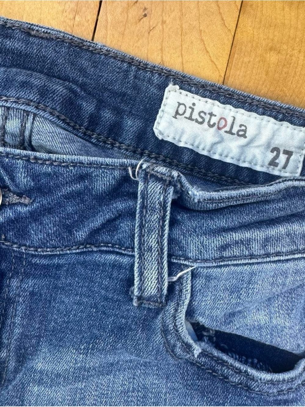 Pistola Jeans Women’s Size 27 Distressed Skinny Ankle Zip Stretch Blue Denim - Picture 3 of 7